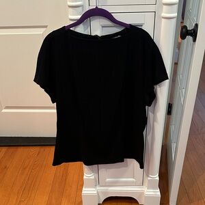 MM Lafleur Classic Black Short Sleeve Suit Top with Subtle Pinstripe - Size XL